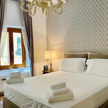 Santa Maria Novella Apt フィレンツェ エクステリア 写真