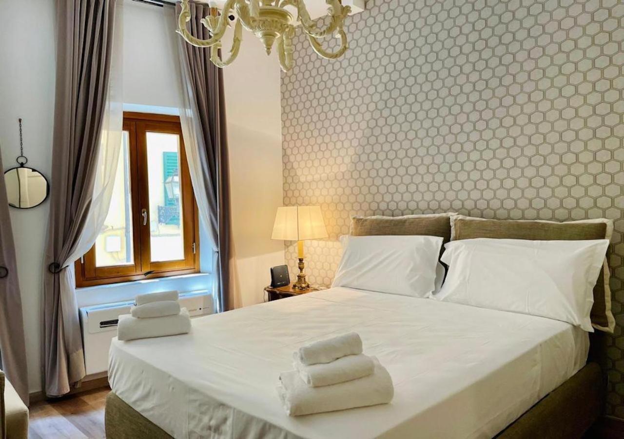Santa Maria Novella Apt フィレンツェ エクステリア 写真